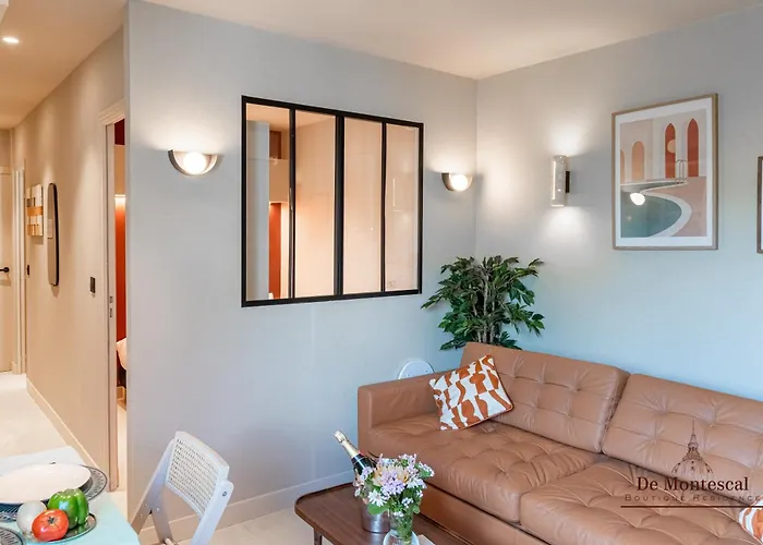 Montparnasse Ac In A Prime Location 22 -36m2 דירה פריז