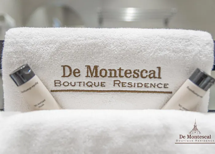 Montparnasse Ac In A Prime Location 22 -36m2 דירה פריז