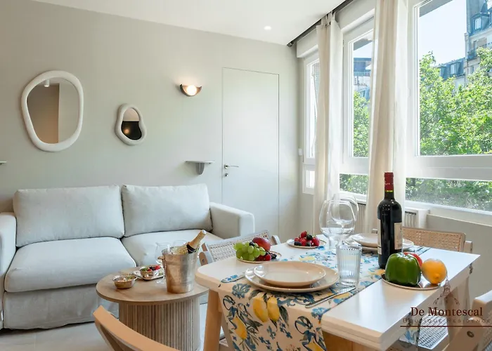 Montparnasse Ac In A Prime Location 22 -36m2 פריז