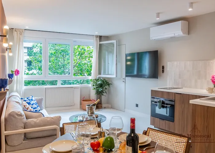 Montparnasse Ac In A Prime Location 22 -36m2 *