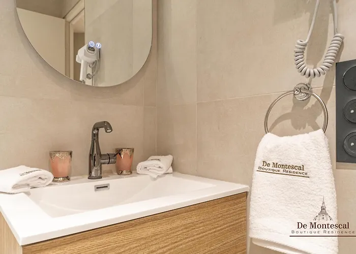 Montparnasse Ac In A Prime Location 22 -36m2 * פריז