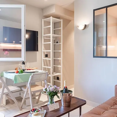 De Montescal Montparnasse Ac In A Prime Location 22 -36m2 Párizs
