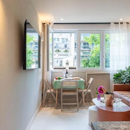 De Montescal Montparnasse Ac In A Prime Location 22 -36m2 * Párizs